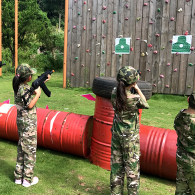 常州軍事夏令營(yíng)開(kāi)啟新篇章