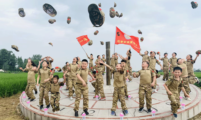 成都兒童軍訓(xùn)夏令營怎么樣
