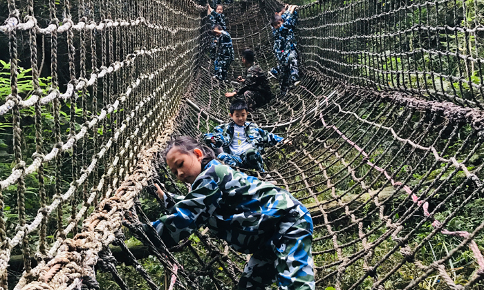 成都少兒軍事夏令營(yíng)哪家好