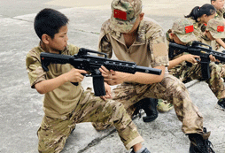 參加成都兒童軍訓(xùn)夏令營好不好