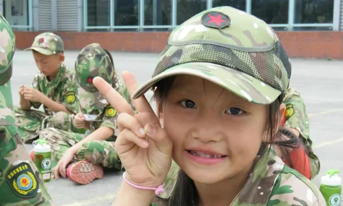 成都參加10的軍事夏令營(yíng)需要準(zhǔn)備多少費(fèi)用.jpg
