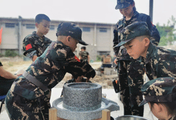 成都暑期夏令營(yíng)活動(dòng)價(jià)格是多少