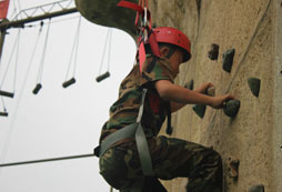 成都軍訓(xùn)夏令營每天的活動都有哪些？