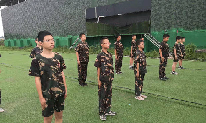 成都軍事夏令營(yíng)在哪里