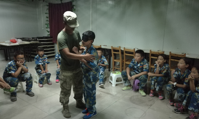 暑期去成都參加軍事拓展夏令營報名條件是什么？.jpg