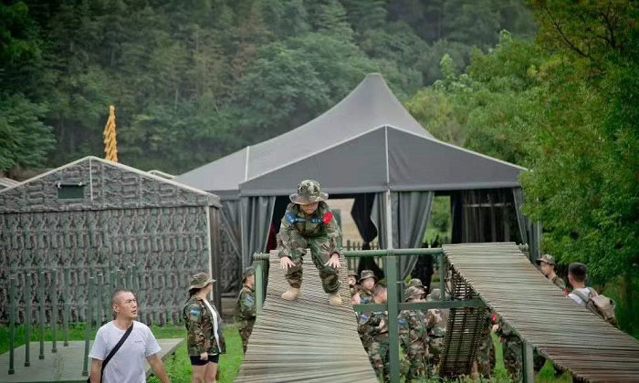 成都軍事夏令營(yíng)哪個(gè)口碑好
