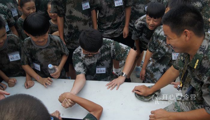 軍事拓展訓練營
