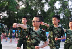 成都小學(xué)生夏令營的安全保障!