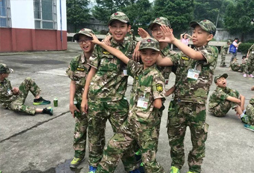 成都軍事夏令營(yíng)適合多少歲的孩子參加？