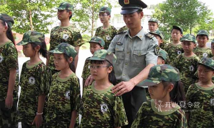 成都軍事夏令營(yíng)