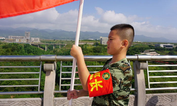 成都軍事夏令營.jpg