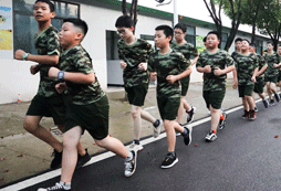假期為什么選擇成都軍事夏令營？