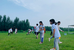 郴州中學(xué)生夏令營讓孩子挑戰(zhàn)自我的體能