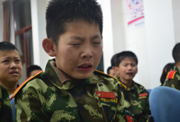 現(xiàn)代孩子參加7天吃苦夏令營(yíng)怎么樣
