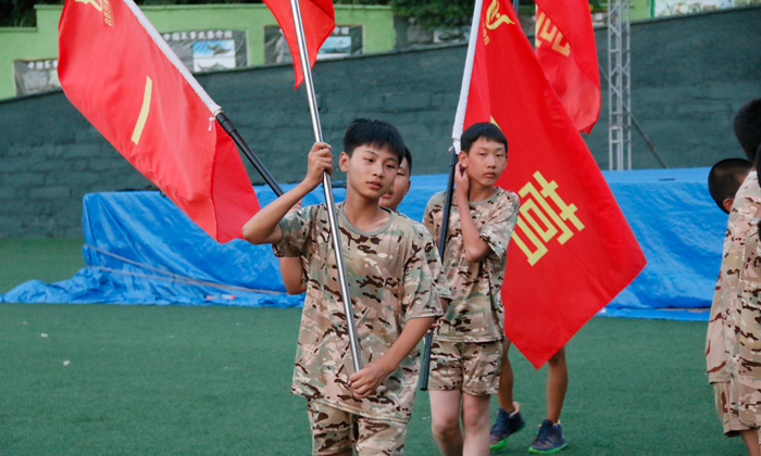吃苦夏令營(yíng)口碑推薦