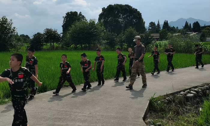 重慶軍事夏令營機(jī)構(gòu)推薦