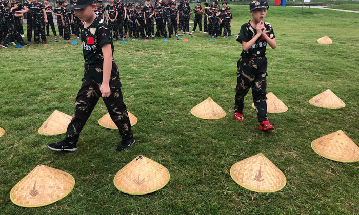 重慶軍訓(xùn)夏令營(yíng)哪家好