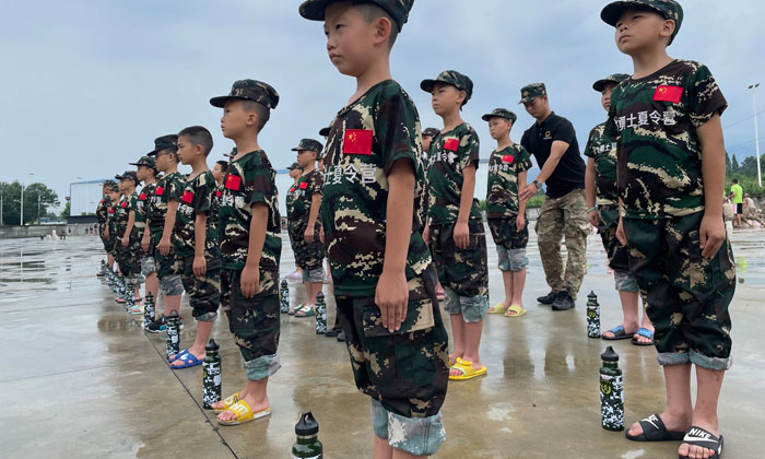 重慶軍事訓(xùn)練營(yíng)報(bào)名多少錢