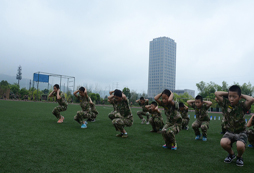參加小學(xué)生重慶夏令營收獲一生好習(xí)慣