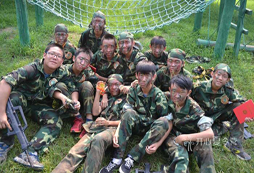 重慶軍事夏令營的教官太會不會很嚴(yán)厲？
