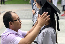孩子不敢在眾人面前表達(dá)自己該如何提升