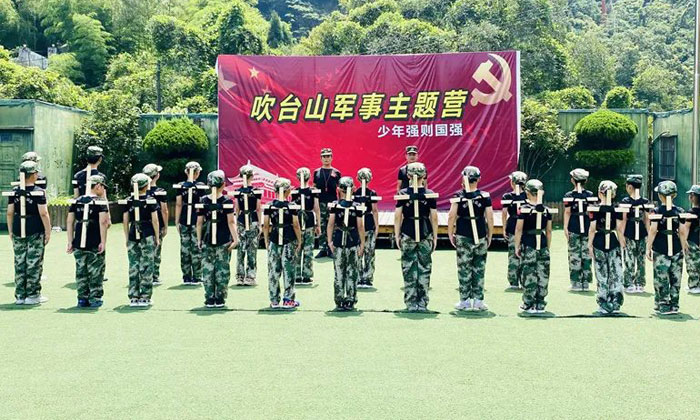 背十字架