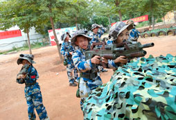 一起射擊！