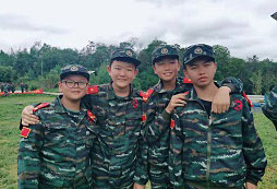 云南滇南豹軍事特訓營服務(wù)保障怎么樣