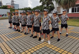參加?xùn)|莞軍訓(xùn)夏令營有哪些要注意的
