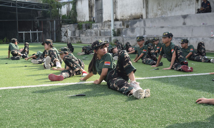 兒童軍事夏令營價(jià)格