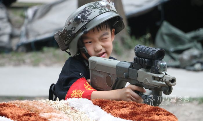 兒童軍事夏令營活動(dòng)