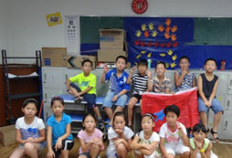 想要孩子學習英語需要參加兒童夏令營嗎？