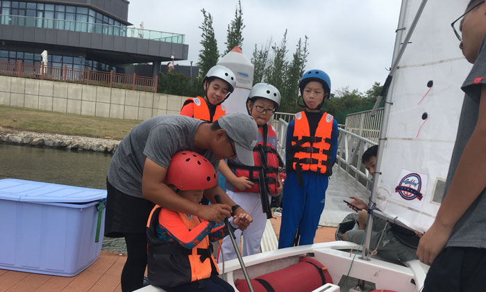 國內(nèi)青少年帆船夏令營怎么樣