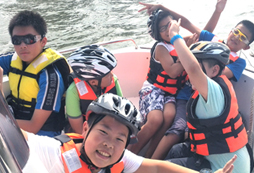帆船夏令營讓孩子揚(yáng)帆起航！