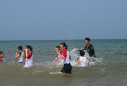 來(lái)風(fēng)行少年夏令營(yíng)感受大自然的美景吧！