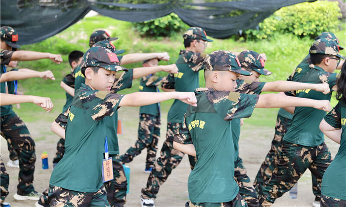 福建軍事夏令營價格