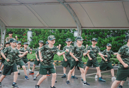參加福建軍事夏令營能得到哪些鍛煉？