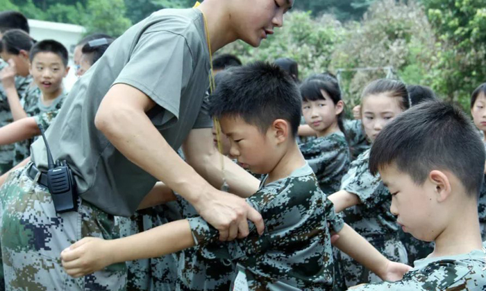 阜陽軍事夏令營的師資團(tuán)隊怎么樣？.jpg