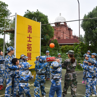 阜陽拓展訓練營是青少年成長的基石