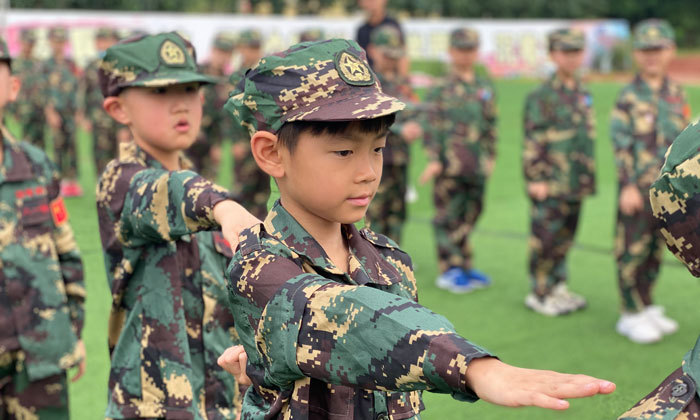 贛州軍事夏令營費(fèi)用包含哪些