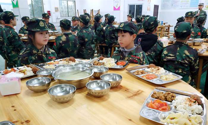 贛州夏令營(yíng)小學(xué)生