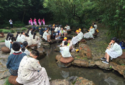 港澳臺(tái)小學(xué)生夏令營(yíng)開拓孩子的視野