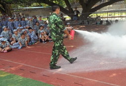 孩子在固安軍事夏令營能學(xué)到什么？