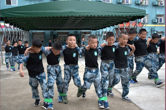 湛江周邊軍事夏令營(yíng)哪個(gè)好