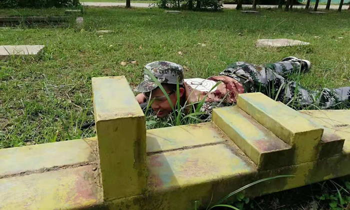 桂林青少年軍事訓(xùn)練營