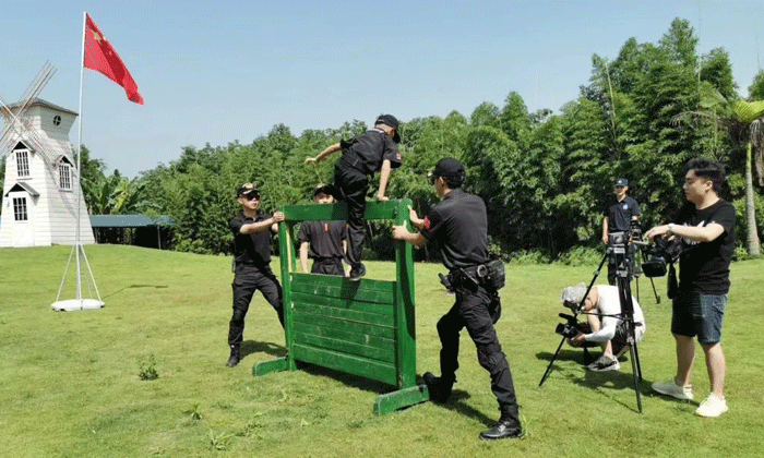 桂平軍事夏令營