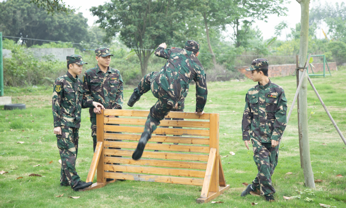 廣西軍訓(xùn)夏令營在哪里