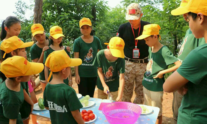 暑期參加廣西軍事拓展夏令營(yíng)會(huì)有什么收獲？.jpg