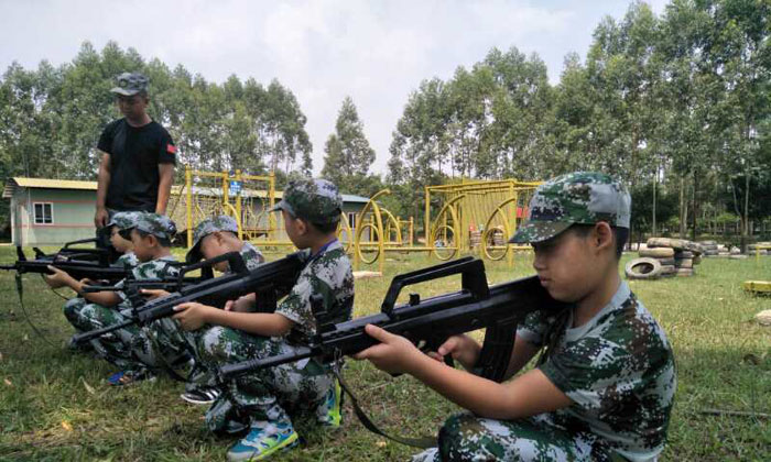廣西崇左大新縣那里有學(xué)生軍訓(xùn)夏令營
