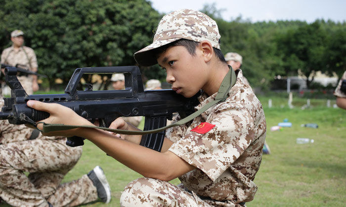 廣西來(lái)賓周邊哪里有軍訓(xùn)夏令營(yíng)